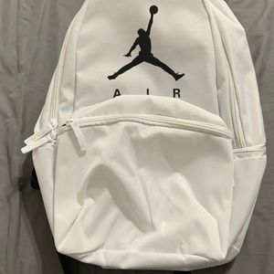 Air Jordan’s backpack and lunchbox combo